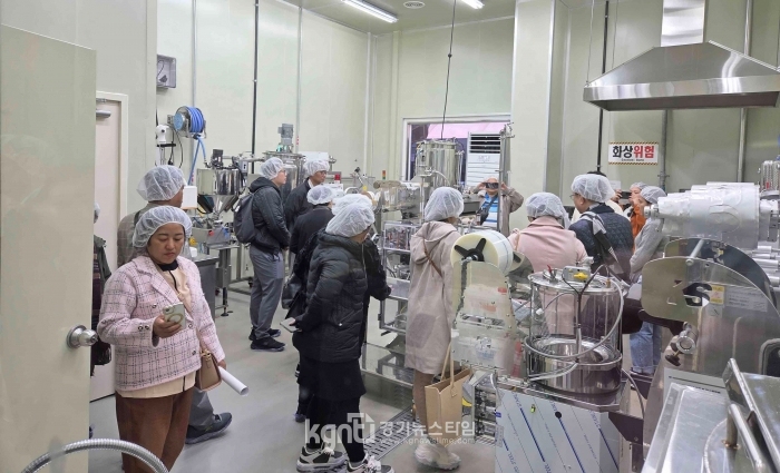 Ưʽ, ̾Ḷ ǰȸ ȸ ǥ  湮