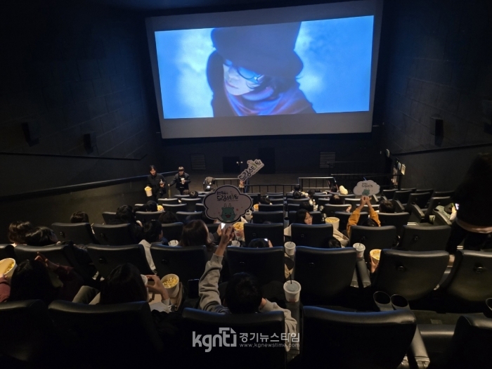 ����Ư�ʽ�, ũ�������� ���� ���帲�ó׸��� �