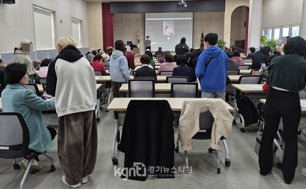 ����Ư�ʽ� ���ﱸ, �ôϾ�� û�ҳ��� �Բ��ϴ� ����Ʈ�� Ȱ�� ���丵 ����