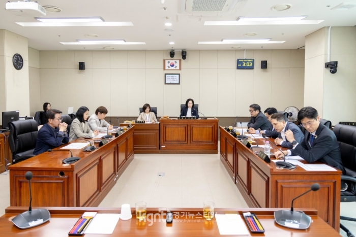 ����Ư�ʽ���ȸ, ��302ȸ �ӽ�ȸ��4�� 1�Ϻ��� 15�ϱ���